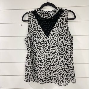 Women’s dress top
